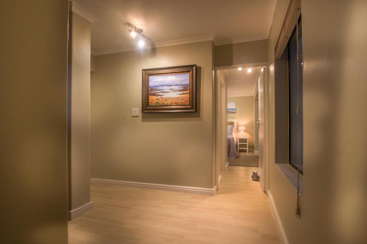 Bed & Breakfast Atlantic Bay 4*